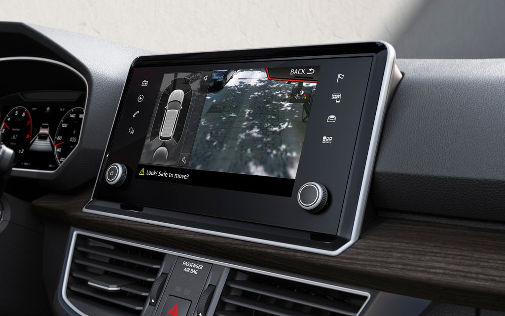 ConnollysMG's tweet photo. "No dream is too big. The 201 Tarraco,Irish Large SUV of the Year 2020 with:
 -1.9% PCP Finance
-From €339pm
-€1,000 Discount Voucher
-3 Year Service Plan only €399 
What's more,we'll guarantee a minimum future value when changing your SEAT. 
VOUCHER https://t.co/yLLLNMTVeH " https://t.co/hofAlKMswF