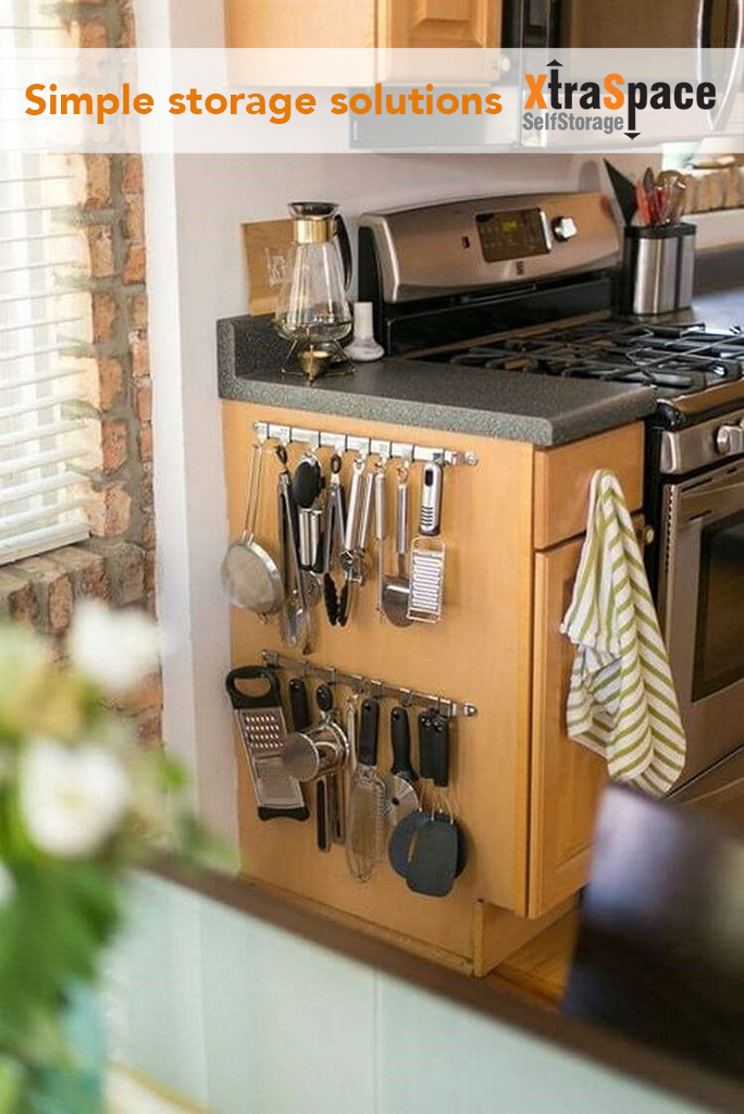 XtraSpaceSA's tweet image. A kitchen space-saver – metal hooks are ideal for hanging utensils.
#CleverStorageTips #SimpleStorage #storage #declutter