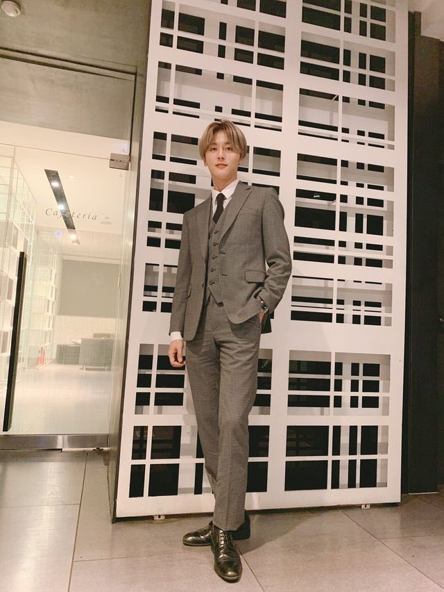 ┊ ➶ ｡˚  　　°
*.           *    ·
°        # RemmyB19        
┆彡                                                       
❀  〰️ 27/12 09:00 pm