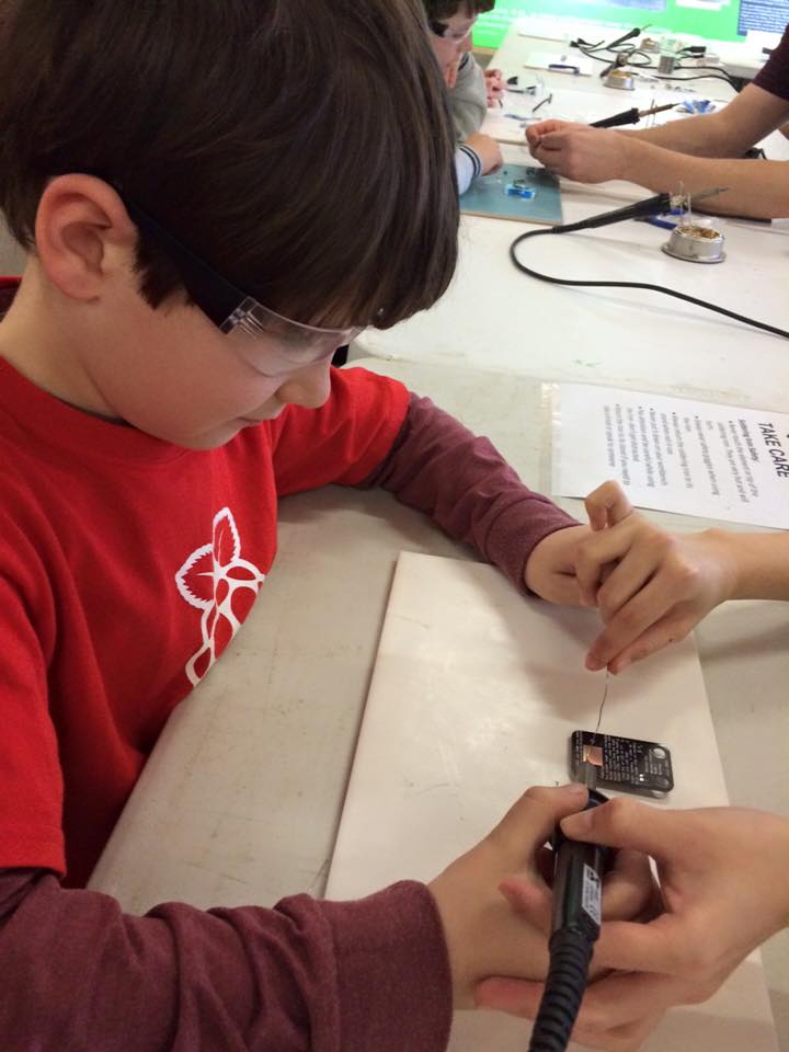 ItsAll_Geek2Me's tweet photo. Throw back to March 2016 when the kids had their first go at soldering, and I was introduced to #WearableTech by taking part in a workshop ran by @MiniGirlGeek at #MSIManchester @sim_manchester #MakeFest https://t.co/iYALX16PZC