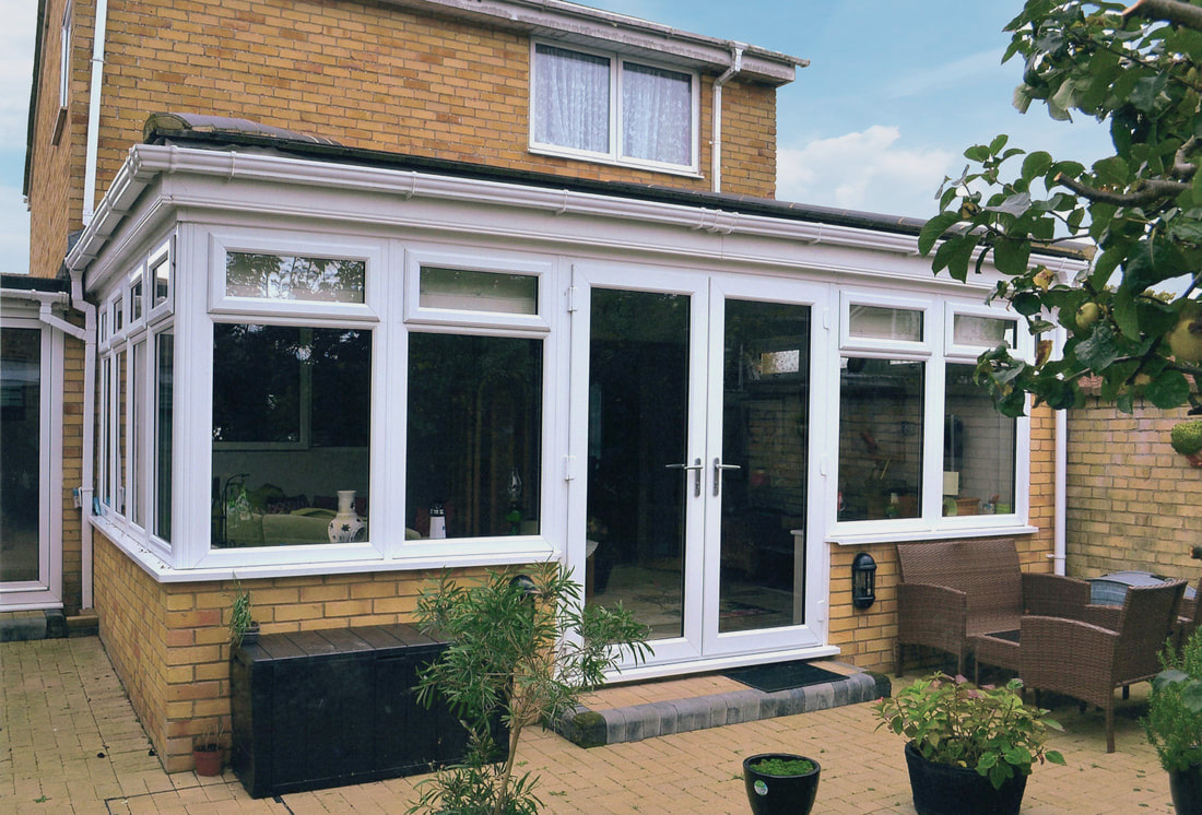 classicofminety's tweet photo. Our Classic Durabase Conservatories offer homeowners a building system that delivers more! Our Installers at Classic are able to install your new Durabase Conservatory within a matter of days and they also come with a 25 year guarantee! https://t.co/nBpUqTVVTk