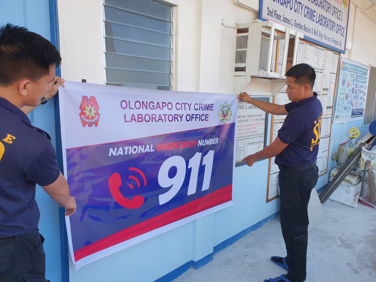 occlo58's tweet photo. REGIONAL CRIME LABORATORY OFFICE 3

On March 13, 2020  3:30 PM, personnel of Olongapo City CLO  posted the  “National Emergency Number 911” in front of the  office building.

#TeamPNP 
#WeServe&amp;Protect 
#PNPKakampiMo https://t.co/Ckn9CxuR4f
