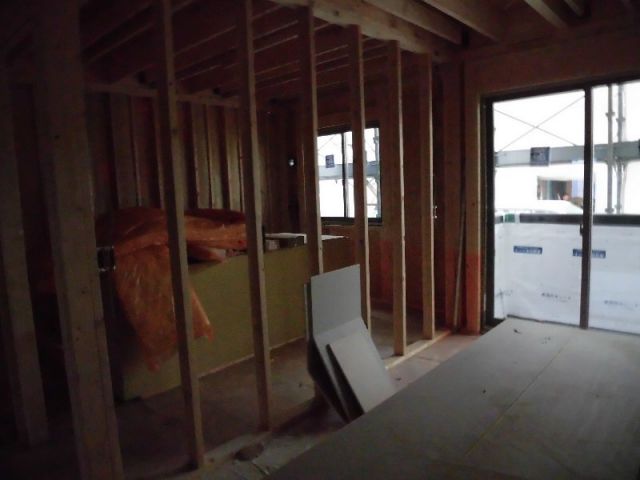 تويتر すのこここここ على تويتر そりゃ大東建託の賃貸 こんなに壁薄かったら騒音とかうるさいとか言われるよなーとか思う今日この頃 大東建託騒音 大東建託 T Co Q7ewwfopxk