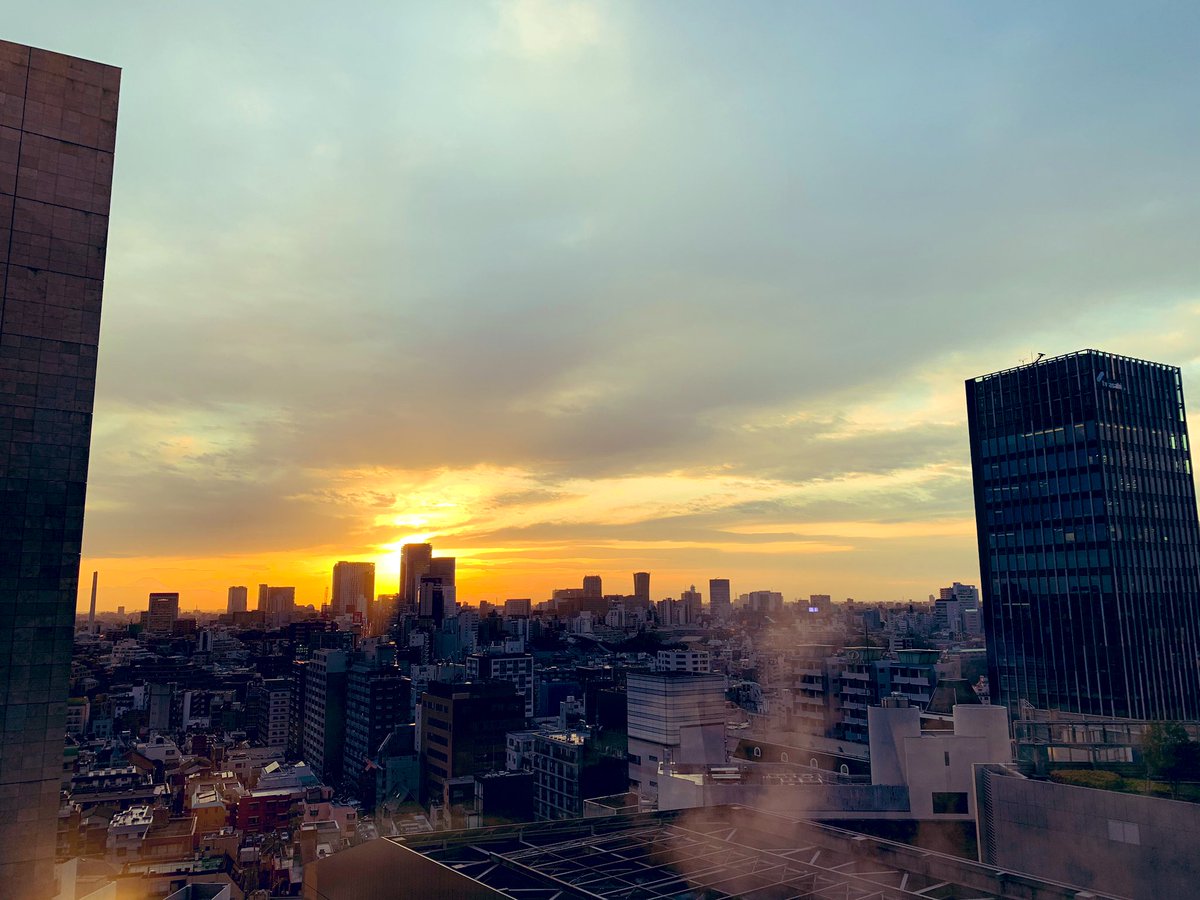 VRStudioLab's tweet photo. #VTechChallenge 2019年度
事務局発送業務を終え、ひとまずは業務完了です。
エントリーおよびご協力いただいたみなさま、本当にありがとうございました。
次回告知はこちらのアカウントからいたします
Webサイトのアーカイブはこちら
https://t.co/vBcmDuAwUp
次なる挑戦を待つ!
#VTC19 https://t.co/r4npq9obrx