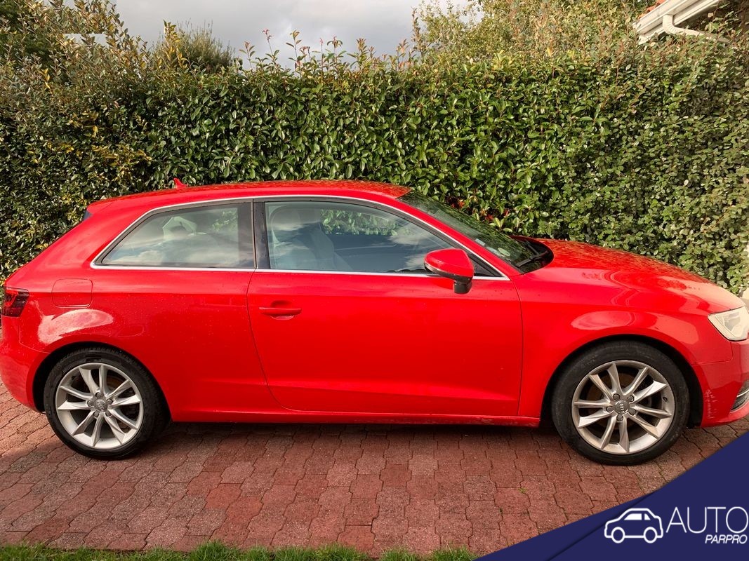 AutoParpro's tweet photo. 🔥 À vendre :

🚗 Audi A3 2013
⏱ 149925 kilomètres
💕 Notre coup de cœur : ORDINATEUR DE BORD, CLIMATISATION, INTÉRIEUR CUIR, ...
💻 https://t.co/gVc93OkWAC
#automobile #auto #car #cars #hyandai #voiture #bmw #mercedes #carporn #parpro #AutoParpro #france #moto #Audi https://t.co/G7JIWAom4C