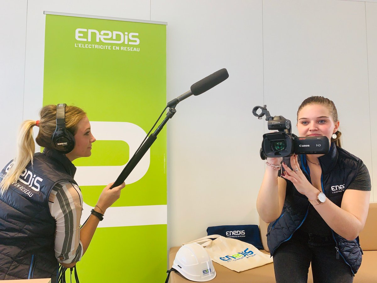 🧐On recherche un(e) chargé(e) de communication en #Alternance sur Aix-en-Provence☀️
🎓Titulaire d'un BAC+3 en #Communication, rejoignez-nous pour préparer votre Master !
📰 Communication/Presse/Événementiel et Audiovisuel📽️ vous attendent chez <a href="/enedis/">Enedis</a>
➡️urlz.fr/c10i