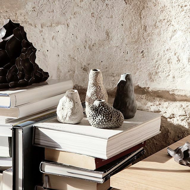 KinHomeUK's tweet photo. New in - The Vulca mini vase by @fermliving in stock today. We have off-white and agave and they are super cute on their own or clustered together. We love their sculptural form and texture and at just £9 they make a lovely gift or treat for yourself - m… https://t.co/D8cVjJvuAX https://t.co/NpaOFYy2bm