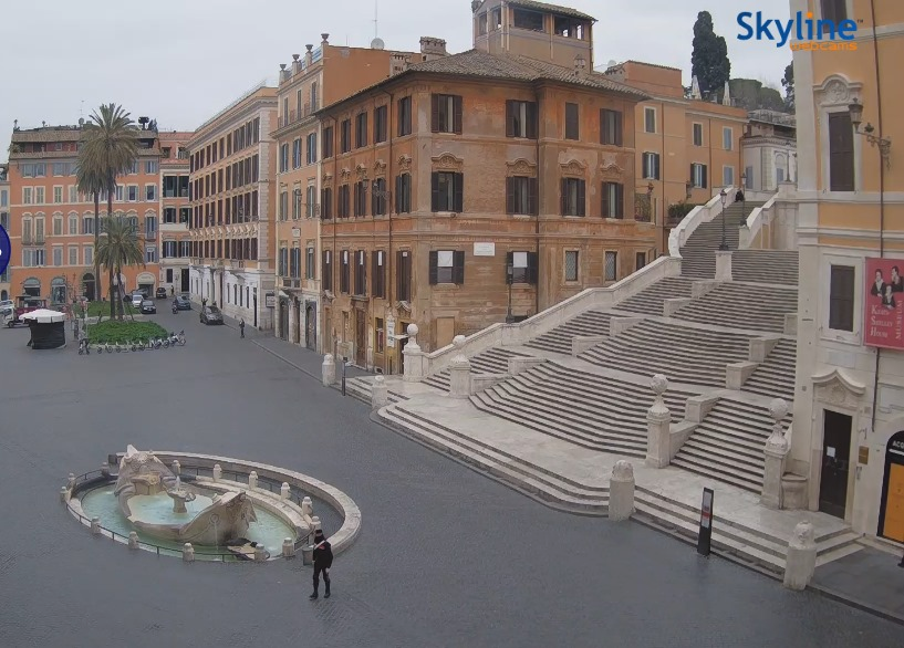 3BMeteo's tweet photo. Italia in #direttameteo (webcam @SkylineWebcams)
Il silenzio
👉 Roma - Piazza di Spagna
👉 Milano - Stazione Centrale
👉 Firenze - Piazza della Signoria
👉 Venezia - Piazza San Marco 

#coronavirus #iorestoacasa https://t.co/5QHnBBlU5m