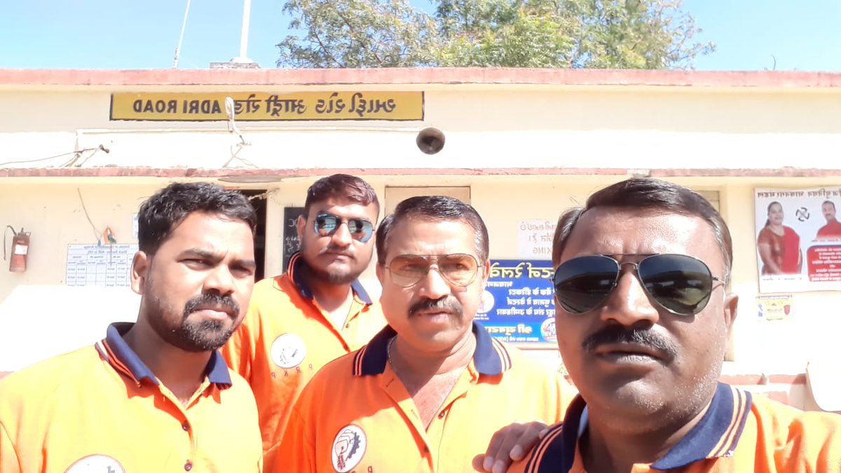 sanjaytirdiya's tweet photo. @PiyushGoyalOffc @RailMinIndia @WesternRly @Gmwrly @DRM_BVP @adrm_bvp @brmsunion @BmsPrkp @BmsBrms
#JCBank Director पद के चुनाव: Multi State Co-operative Act क्या एक #Peon की नौकरी के लिए ₹ 10 लाख लिए गए !
#JCBank_Elections
🙏 । भारत माता की जय । 🙏 https://t.co/rDAU9Bd9xw https://t.co/zWDpqAG8Sb