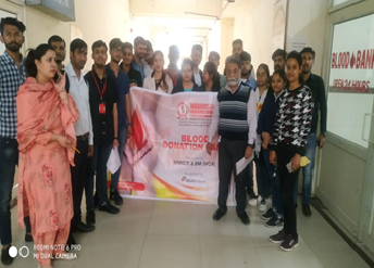 MMDUmullana's tweet photo. A Blood Donation Camp organized by MMICT&BM(MCA) in association with ICICI Bank,Mullana in which 24 units of blood had been donated by the staff and students of MCA.
#MCA #MMDU #Haryana #India #ThinkLearnSucceed #BloodDonation https://t.co/xFZeFcn6Ld