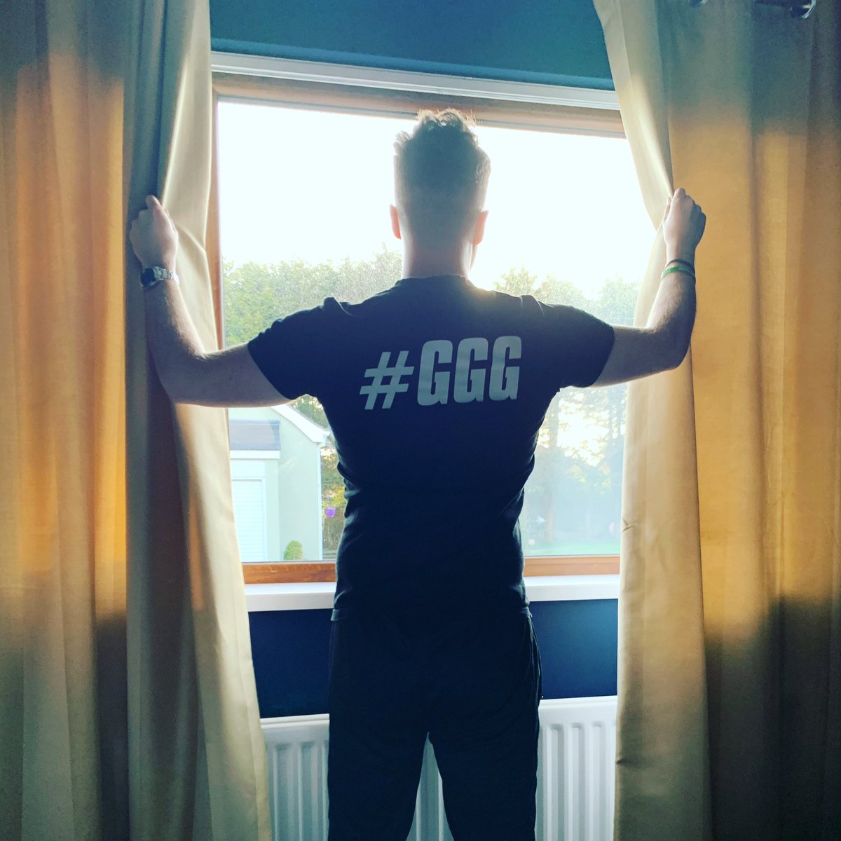 SuitorBrothers's tweet photo. We are living in unprecedented times yes..... but the mantra remains the same.
.
#GetUpGetOutGetAtIt #GGG .
The Sun will ALWAYS rise ☀️ and if your road is blocked?? Find another way home 😉🙏
.
PS....Wash your Hands. https://t.co/2ieofswb9d