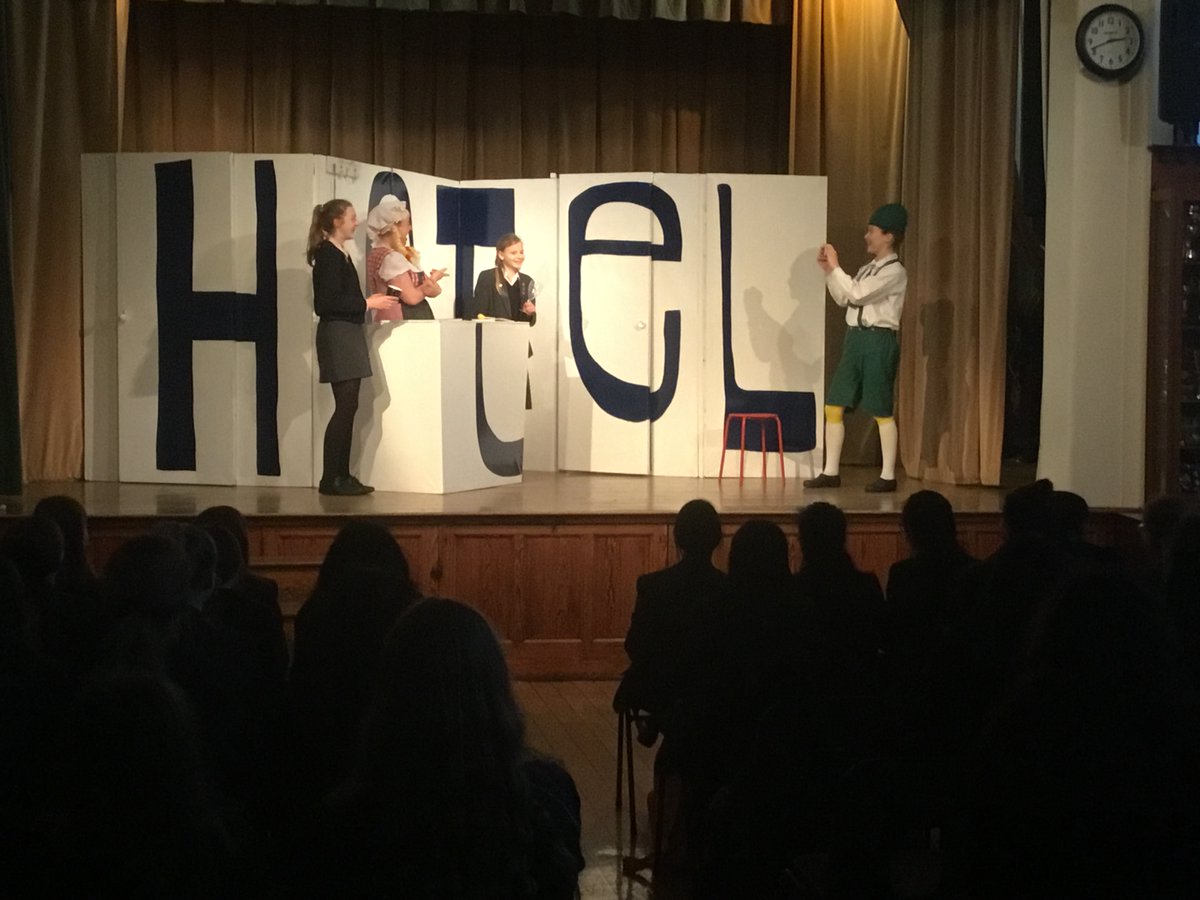 LboroHSLanguage's tweet photo. Yesterday afternoon, @LboroHigh German pupils in Years 8-12, along with pupils from @LimehurstAc, enjoyed watching the hugely entertaining @OnattiProdsLtd German play “das schlimmste Hotel”. A special well done to all the brave volunteers! @LboroHSLanguage https://t.co/BerwlZi0i0