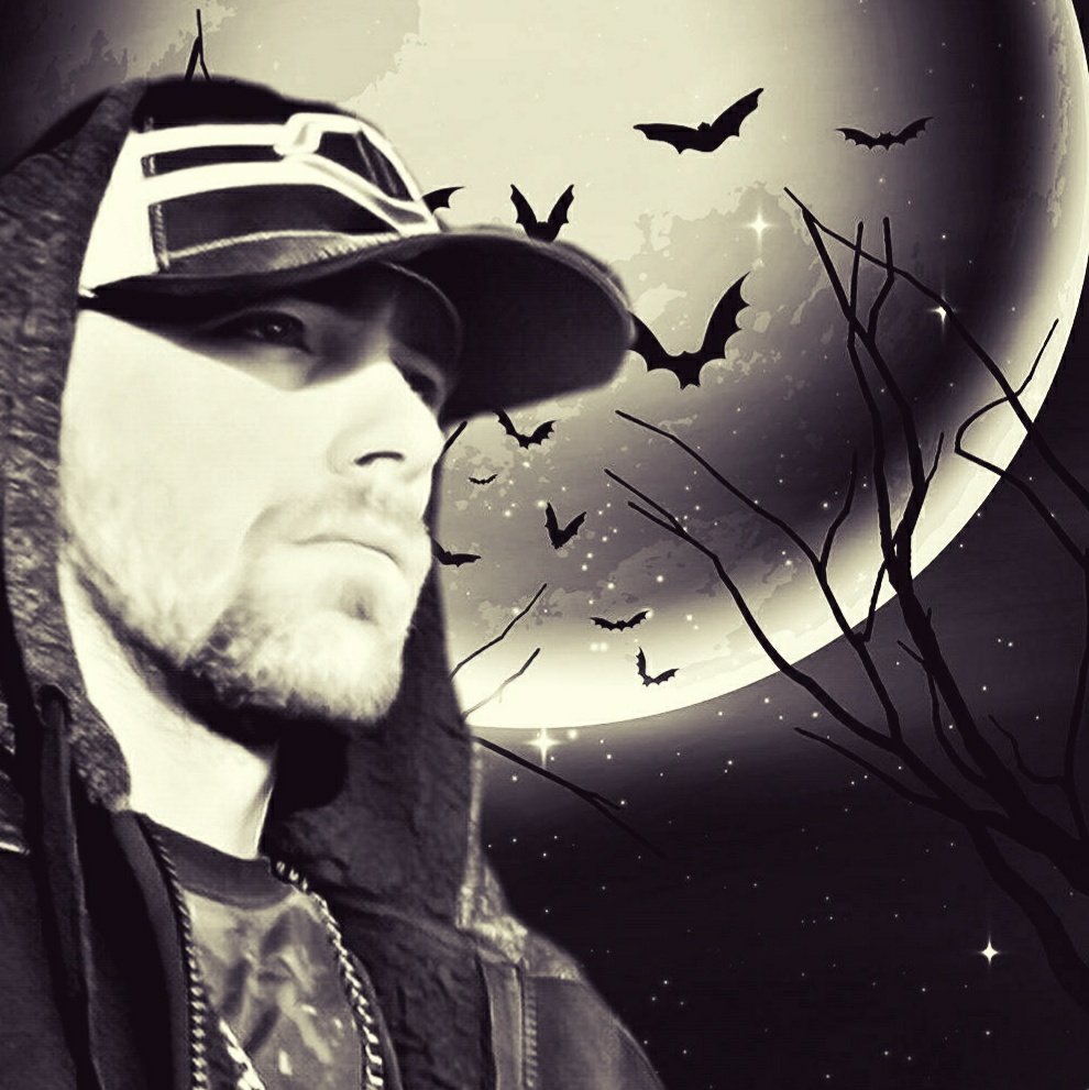 MattSelf17's tweet photo. #NewProfilePic https://t.co/M1UViGZxpw