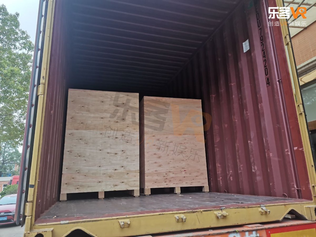 BelleLee15's tweet photo. 🚢Shipping to the USA🇺🇸 
Thanks to American customers for their support and trust in Leke VR, and I wish the business boom💵💵💵
#VRSupplier #VRGAMES https://t.co/jCNjjLV9ZR