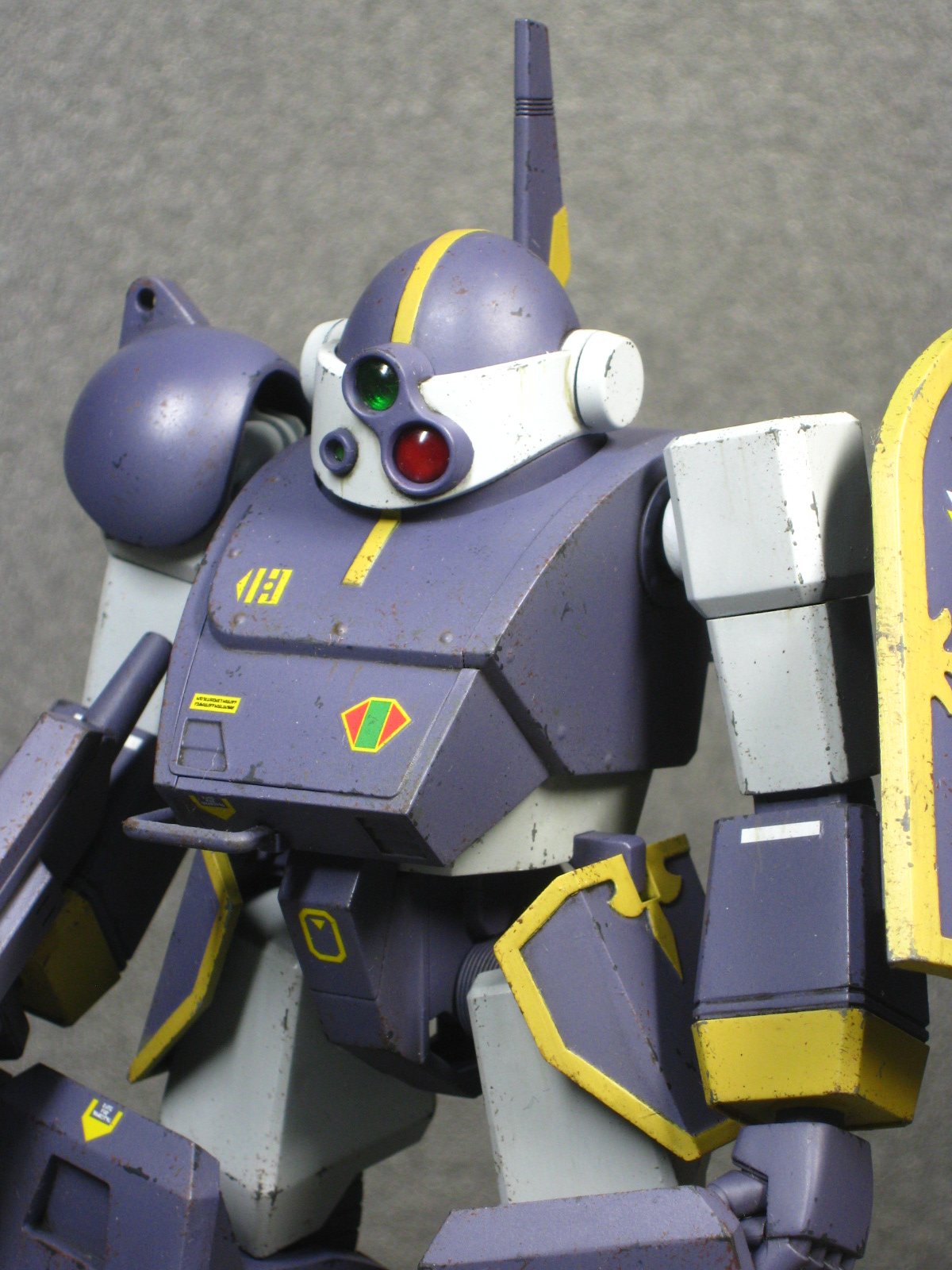 Meteor Cromwell ウェーブ 1 35 ベルゼルガwp 年3月制作 クメン編の人気atがようやく発売 キットは設定通りベルゼルガdtとダイビングビートルとの共用パーツが多いです 塗装はガイアカラーで エングレーブ部は アニメ設定の黄色で塗装してみました