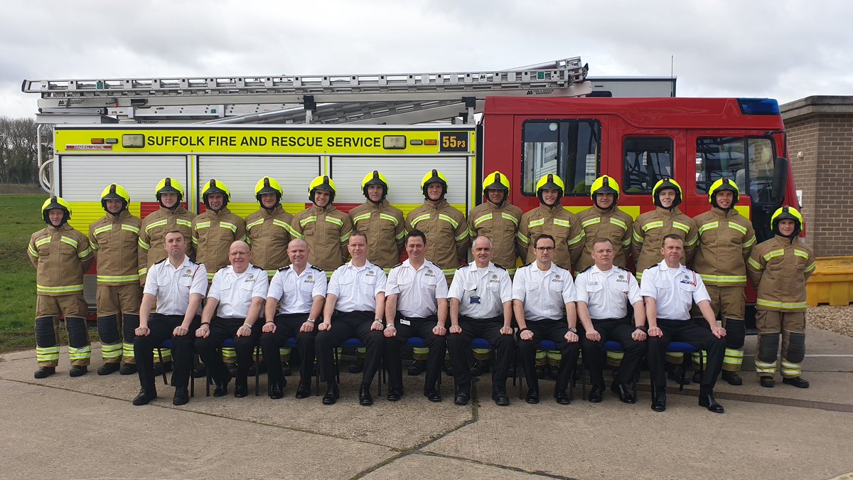 SuffolkFire's tweet photo. Welcome to our latest 14 #oncall #firefighters who join their crews on fire stations across Suffolk from tonight after 2 weeks of hard learning from @SFRSTraining Want to join them? Visit https://t.co/QFKDYveCRw for more info #everyoneincludedeveryoneinvolved #oneteam πππ₯ https://t.co/NyfufNouAr