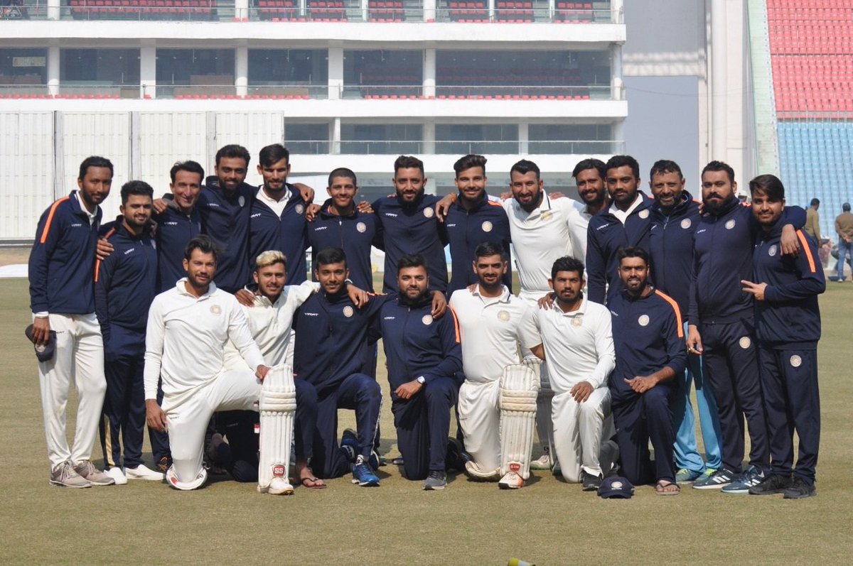 Invictasquad's tweet photo. CHAMPIONS 🏆 

Saurashtra win their first #RanjiTrophy title in 73 years. 👏 

#SAUvBEN 

📷: ESPN https://t.co/fGXD0kVGie