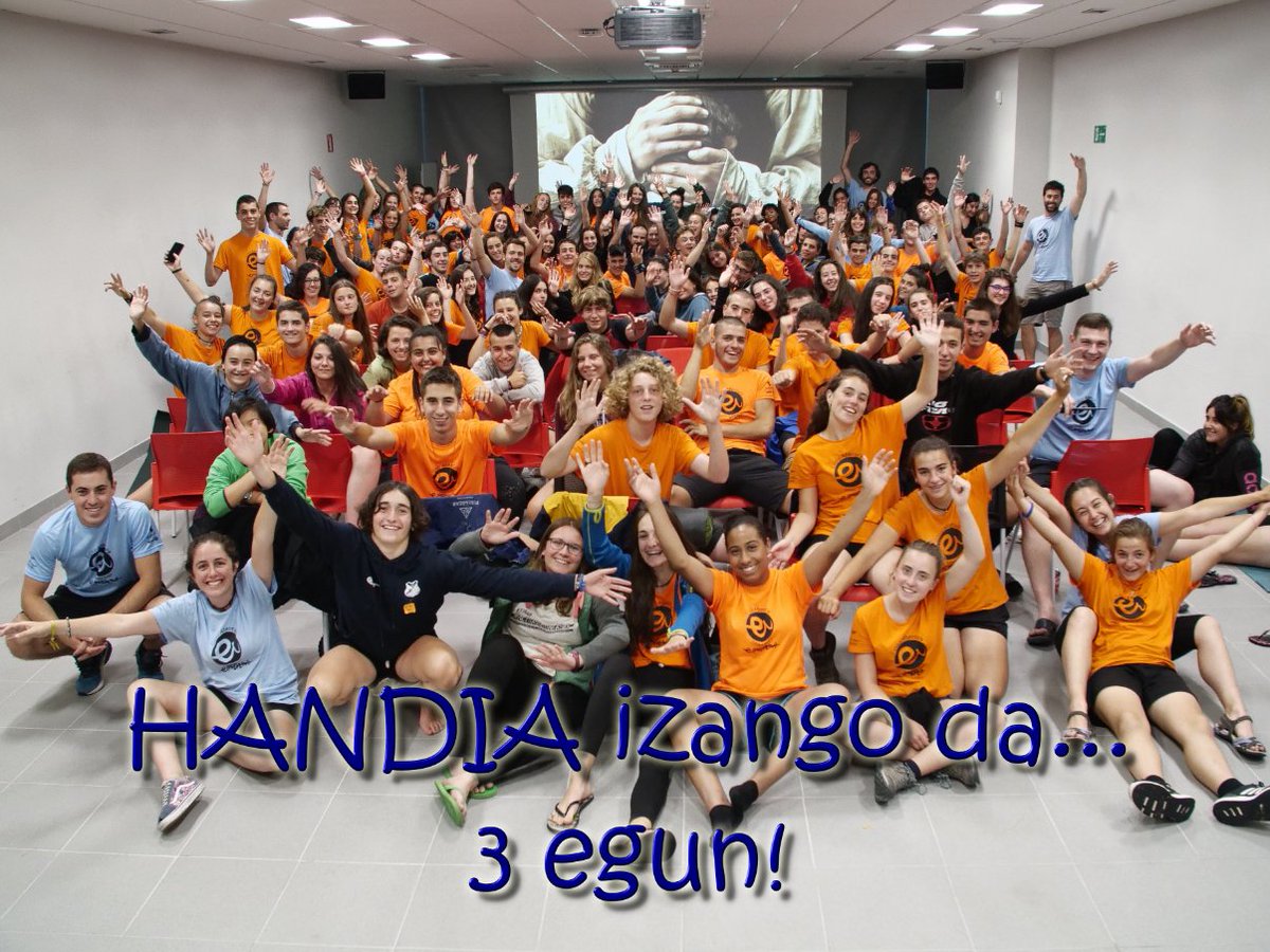 🔶🔷Gaurtik aurrera, azkeneko kilometroetan sartu gara...3️⃣ egun besterik ez! Egin azkeneko bultzada!!🤸‍♂️🤸‍♀️

HIRU kolko bete diru!🎶

#Euskarabentura2020 #JzioquiDugu #3espedizioa #AtzeraKontaketa #OskorrirenKantak