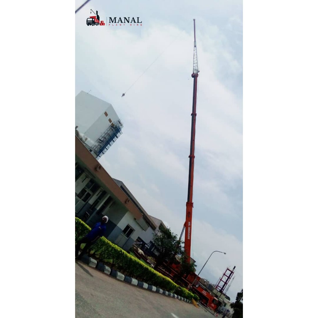 manalgroup_'s tweet photo. We have the latest lifting technology to get the Job done even in the most enclosed spaces.
.
When Heavy lifting is required, trust Manal Plant Hire!
.
#ManalPlantHire
#ManalGroup https://t.co/Rzi9nnIEZ5