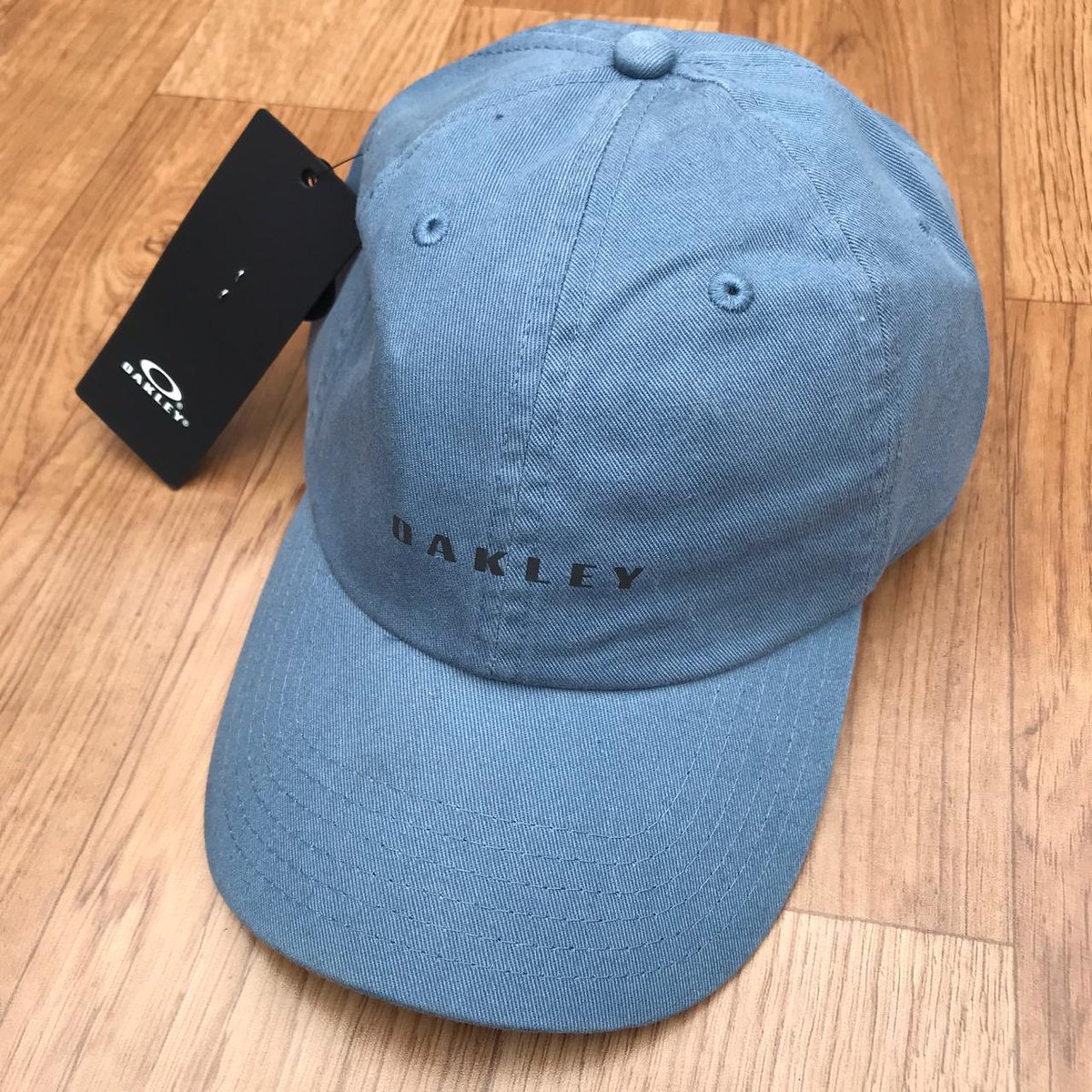 mgmultimarcas1's tweet photo. Bone oakley 🧢☠️
Conforto e qualidade ... 
- produtos originais 
- sigam nosso Instagram e fiquem por dentro de todas as novidades: https://t.co/sr6m4qQcHx https://t.co/xiNc2UioPc