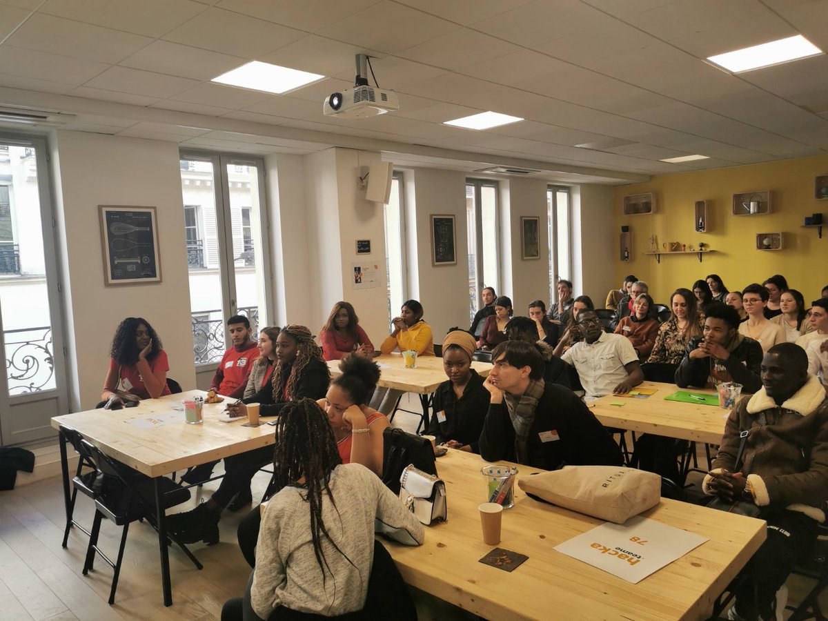 laplateformei's tweet photo. #UgoLegrand ancien judoka médaillé olympique, entrepreneur et ambassadeur de @pl4y partage son parcours et répond aux questions des jeunes de #Teame sur son expérience d'ancien sportif de haut niveau et de l'#entrepreneuriat #Hackateame https://t.co/ooo2xBOl0X
