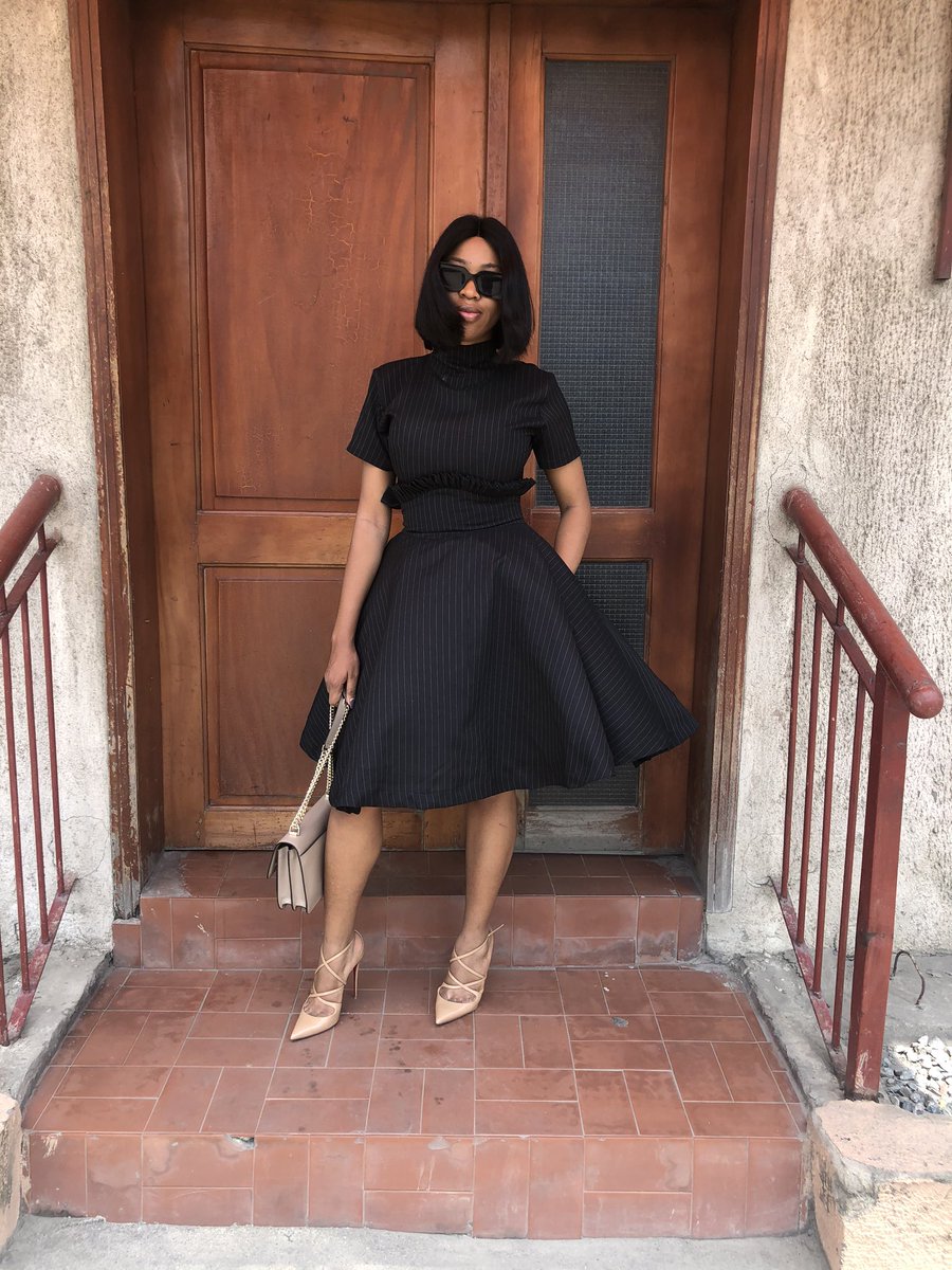 TITIBELO_'s tweet photo. βAll Black Everythingβ #InThatTITIBELOSet β οΈ
Crop Top and Flare Skirt Co-Ord Available on SALE in Pin Stripe Black or Baby Pink for N19,999!
#BuyNigerian #BuyTITIBELO #MadeInNigeria https://t.co/7bUNWdFMkG