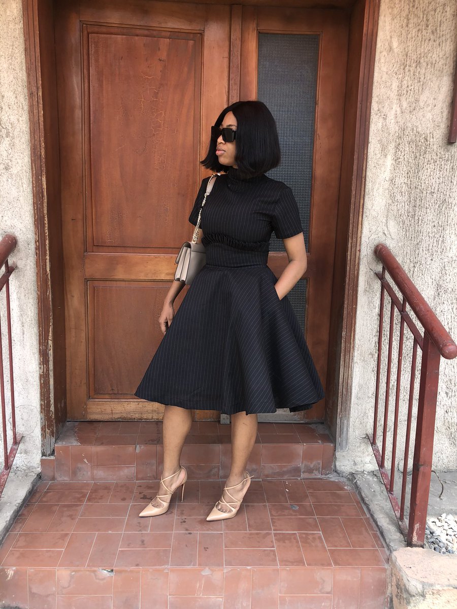 TITIBELO_'s tweet photo. βAll Black Everythingβ #InThatTITIBELOSet β οΈ
Crop Top and Flare Skirt Co-Ord Available on SALE in Pin Stripe Black or Baby Pink for N19,999!
#BuyNigerian #BuyTITIBELO #MadeInNigeria https://t.co/7bUNWdFMkG