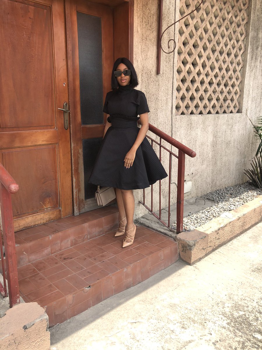 TITIBELO_'s tweet photo. βAll Black Everythingβ #InThatTITIBELOSet β οΈ
Crop Top and Flare Skirt Co-Ord Available on SALE in Pin Stripe Black or Baby Pink for N19,999!
#BuyNigerian #BuyTITIBELO #MadeInNigeria https://t.co/7bUNWdFMkG
