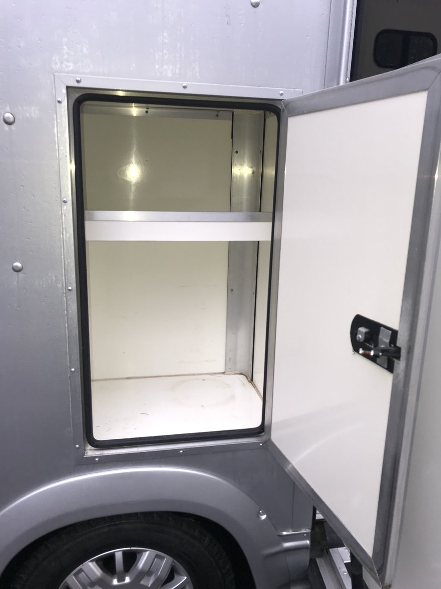 For sale: Pre-Owned Equi-Trek Sonic Excel 3500KG, 2013 | 14,552 | Manual 2.2 HDI 150BHP Engine | Diesel | Ruby Red and Aluminum Silver. £27,999.00, Sold with 3 Month Equi-Trek Warranty, No VAT on Selling Price.
equi-trek.com/pages/vehicle-…