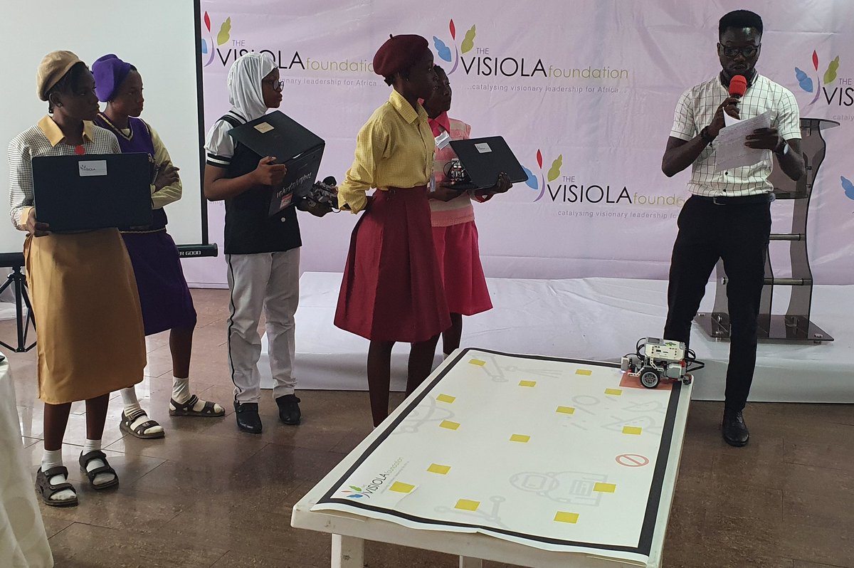 DebisiAraba's tweet photo. We're now into the robotics competition. Each team is now receiving instructions from the umpire. #VisiolaSTEMLEG https://t.co/qhkLB8pxgT