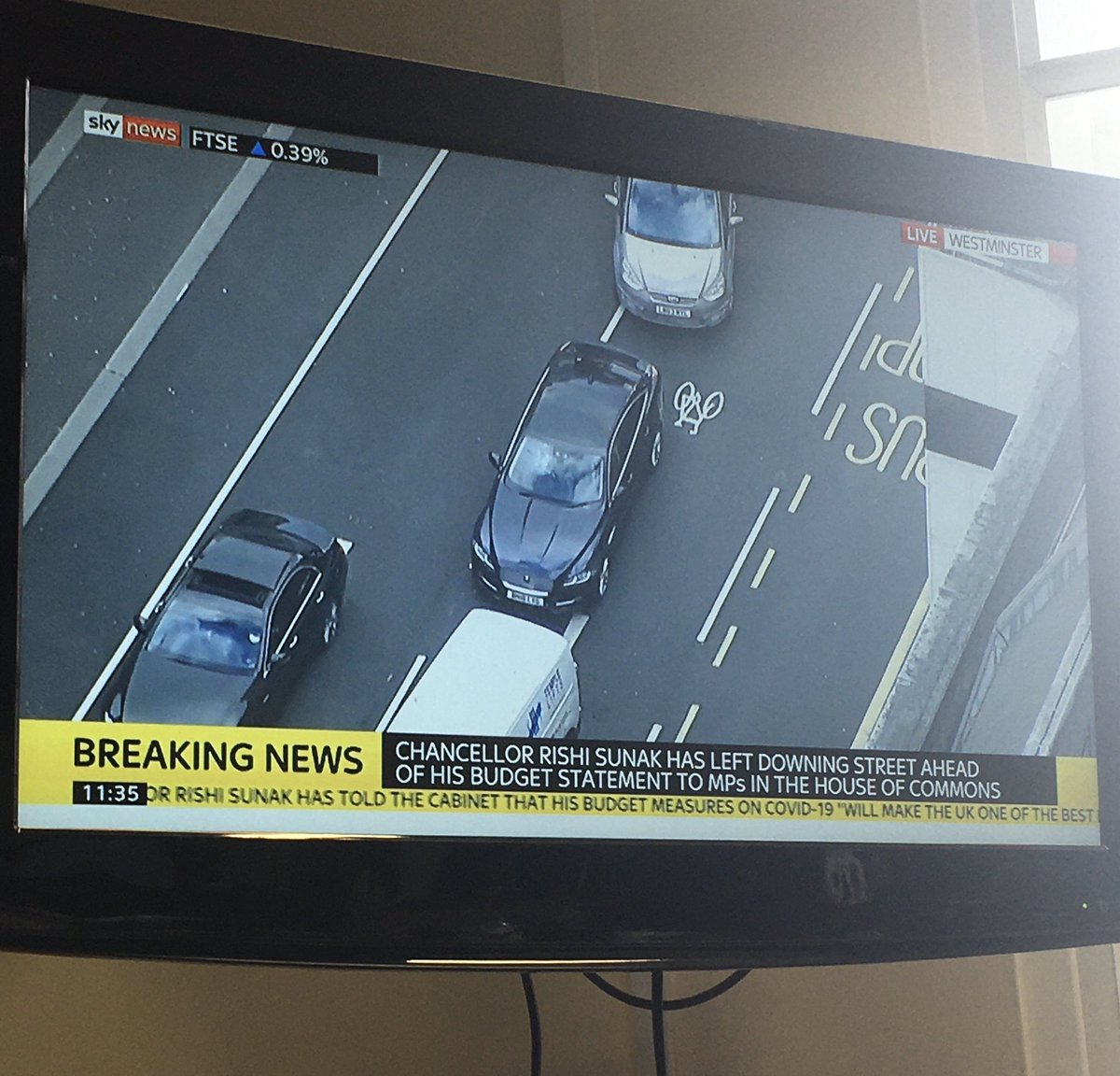 Absolutely loving the coverage of the #BudgetSpeech2020 so far. Breaking news, Rishi Sunak is stuck in traffic. #Budget2020 #London