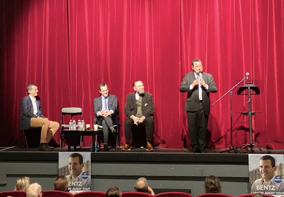 BentzChristophe's tweet photo. Un grand merci à @jfpoisson78 et @NicolasBay_ pour leur soutien et à toute l’équipe d’@AudaceStGermain pour cette belle réunion publique hier soir pour les #Municipales2020 à #SaintGermainEnLaye😃 https://t.co/2ER43VIAfp