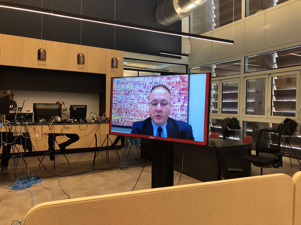 MitiDellaMura's tweet image. Matteo Pizzicoli di @GruppoCreval racconta come il #cloud  di @IBMItalia sia entrato in corso d’opera nei progetti dell’istituto di credito ma con risultati subito misurabili #IBMCloudOnAir @Digital360Group @Piccolaienametr