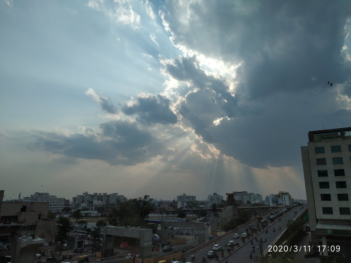 sureshjpr's tweet photo. Beautiful... pinkcity https://t.co/3jnTrMydvX