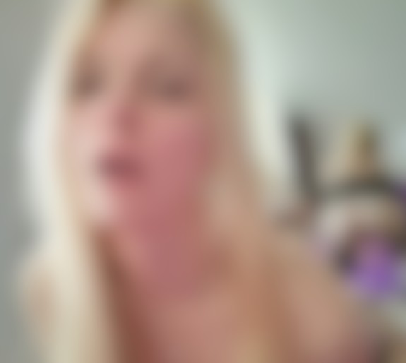 Sign up to my Modelhub Fan Club to see this brand-new exclusive photo: https://t.co/SNBKdAqotl https://t