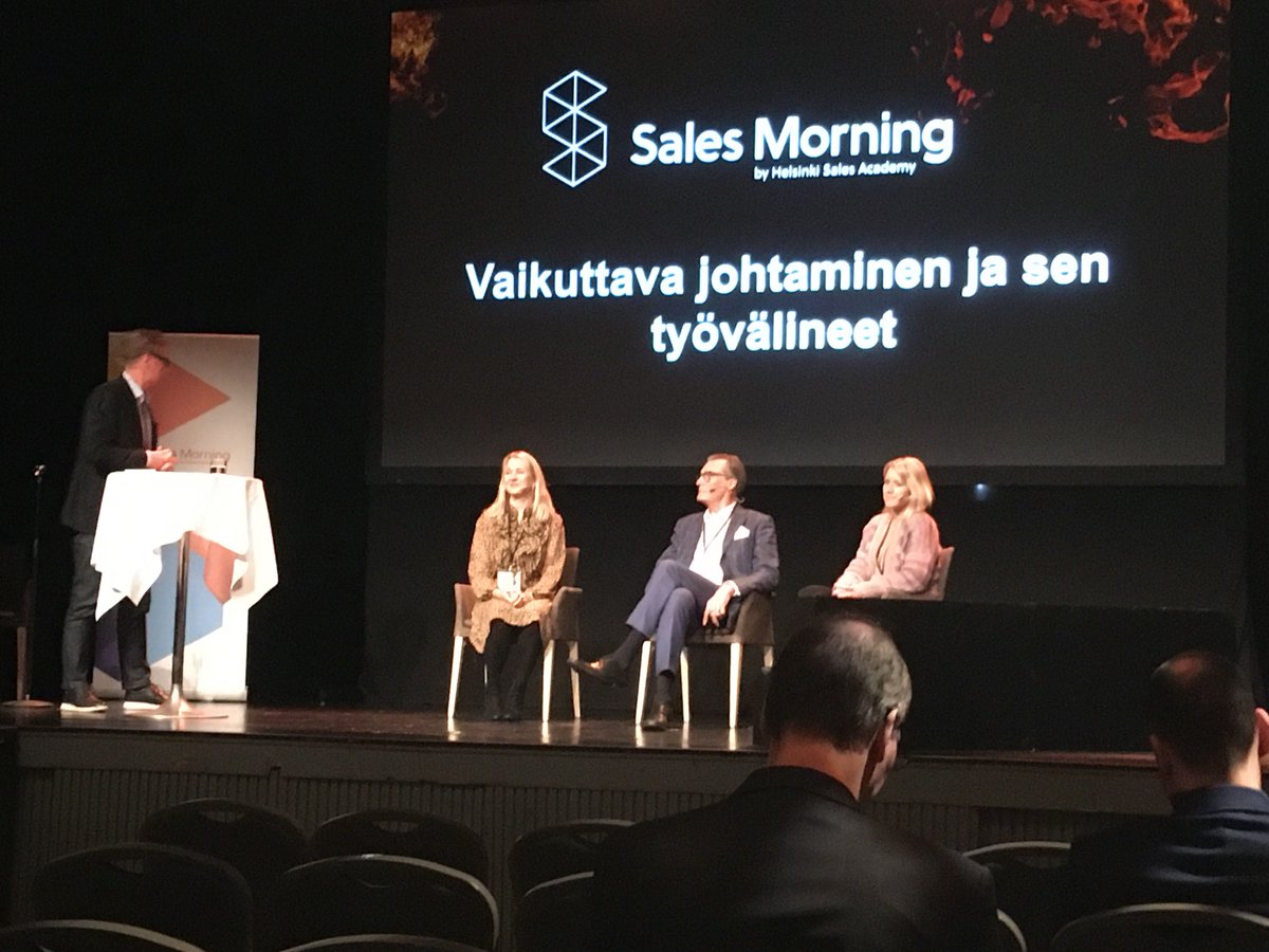 #SalesMorning2020 -tapahtumassa keskusteltiin vaikuttavasta johtamisesta. Apsiksen maajohtaja <a href="/minna_laurila/">Minna Laurila</a> korosti luottamuksellisen ilmapiirin luomista, jossa uskalletaan rohkeasti kokeilla uutta. Epäonnistua saa, ja parhaat onnistumiset syntyvät sisäisestä motivaatiosta.