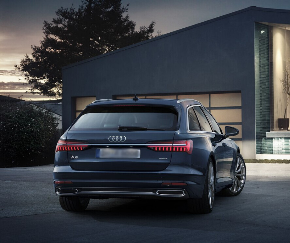 LamboServiceMir's tweet photo. Qui in #LamborghiniServiceMirandola l’auto sostitutiva, un’ #Audi a6, è gratuita e se non riesci a raggiungerci, nessun problema, ti offriamo noi il pick&amp;delivery, il nostro servizio taxi, sempre gratuito 🙂
#lamborghiniservice #car #carservice #motorvalley https://t.co/EQvsaWDOY6