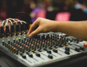 10outof10pro's tweet photo. We have tons of audio equipment available for use - microphones, audio and mixing consoles, and a great range of speakers. Ask us for free advice on what might suit your event.
#eventprofs #lighting #lightingdesign https://t.co/1EQqHfEEbz