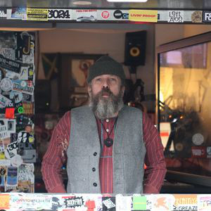Would love you to read this week's blog article featuring a tribute to Andrew Weatherall

Read the full blog at trackhunter.co.uk/Blog/A-Tribute…

#TwoLoneSwordsmen #UnknownPlunderer #LordSabre #RottersGolfClub #SabresofParadise