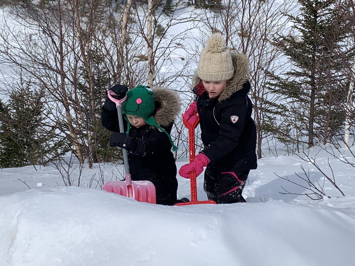 LakesideLynx's tweet photo. @schoolsportsnl #dartoutdoors https://t.co/BaLwJ618fr