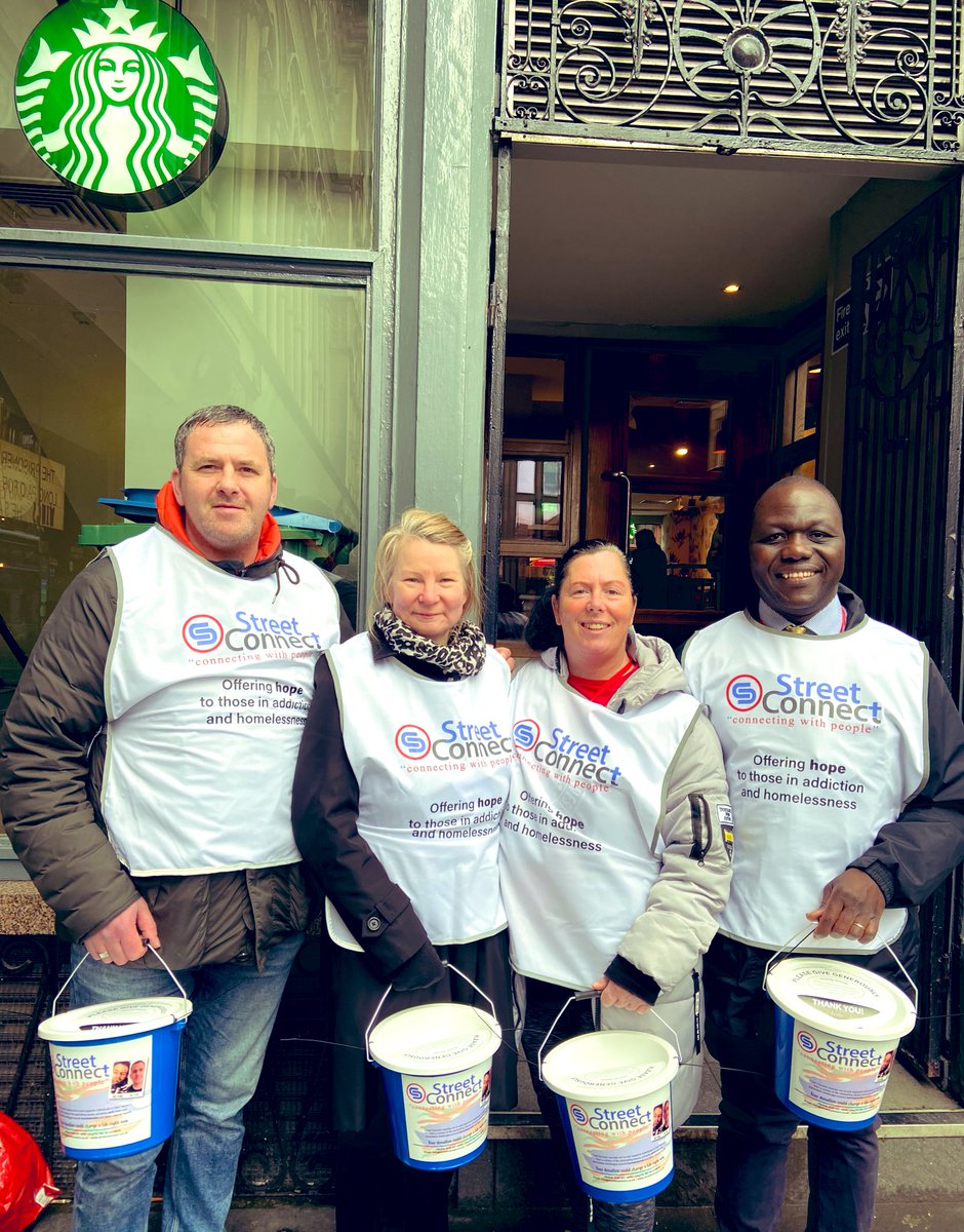 Street_Connect's tweet photo. Our fab volunteers & staff are out spreading the word about SC and raising money today on Buchanan St.
Shoutout to @Starbucks for the free drinks to warm up our wonderful team!
#buildingfreedom #FundraisingEverywhere https://t.co/2y14taQOeT