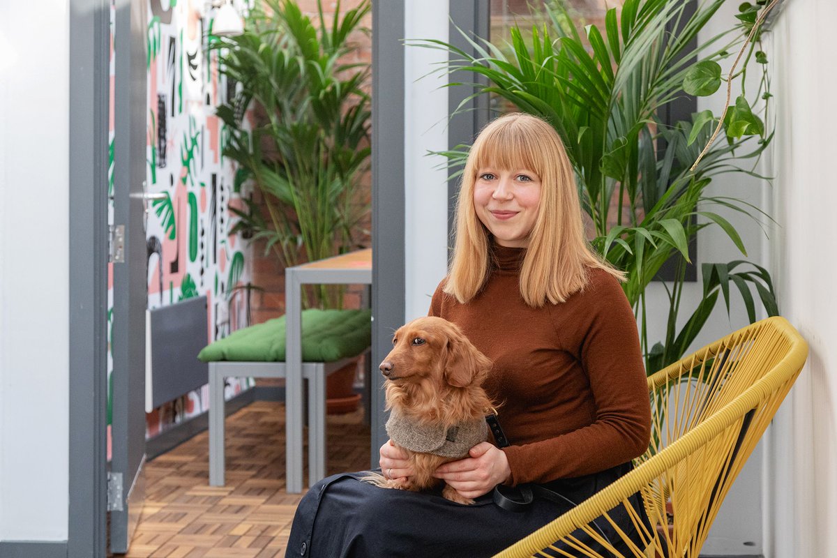 gatherround_co's tweet photo. This week we caught up with therapist, mindfulness coach and founder of Project Thrive, Harriet Wilson. Harriet coaches and supports creatives and entrepreneurs who are struggling to navigate the anxieties of modern life.
👉Link to Q&amp;A: https://t.co/YHmxO82iZc
📸@ValenieceStudio https://t.co/gIwQNEcLtl