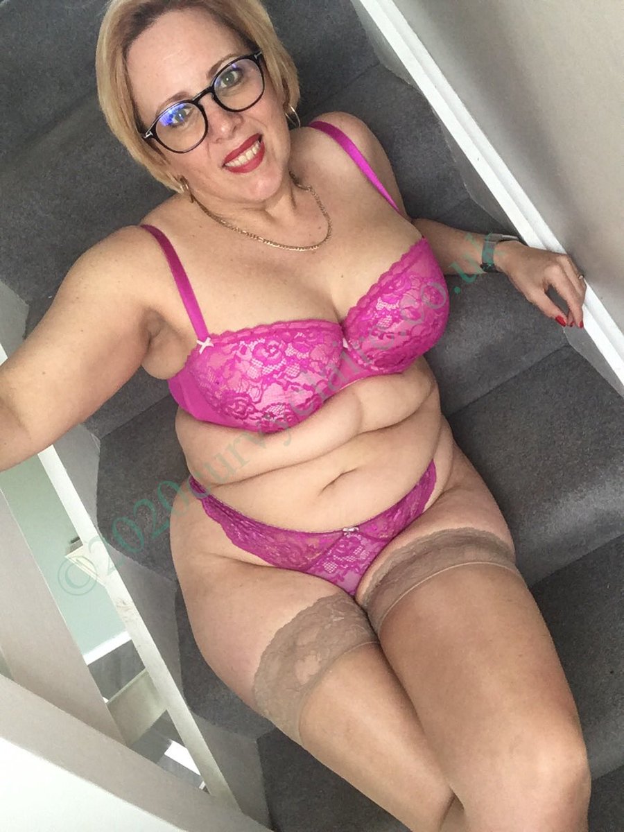 The Newest Curvy Claire Picture On Lookedon.