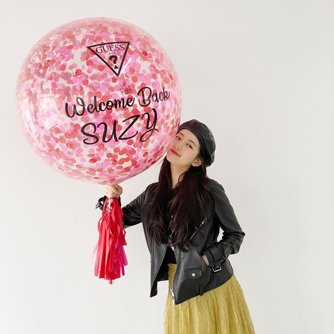 SIWOLAE_941010's tweet image. 200311 숲스타그램 업데이트

#수지 #SUZY #배수지 #BAESUZY #게스 #GUESS