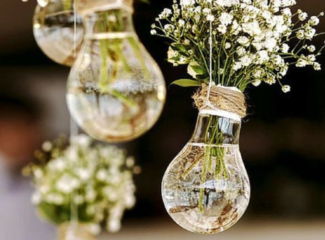 What a fantadtic first wedding <a href="/fleecekendal/">Ye Olde Fleece Inn, Kendal</a> fully licenced for you to do a DIY wedding, FREE venue hire to help reduce wedding costs. Ever fancied getting married in a pub dating back to 15th century get in touch.