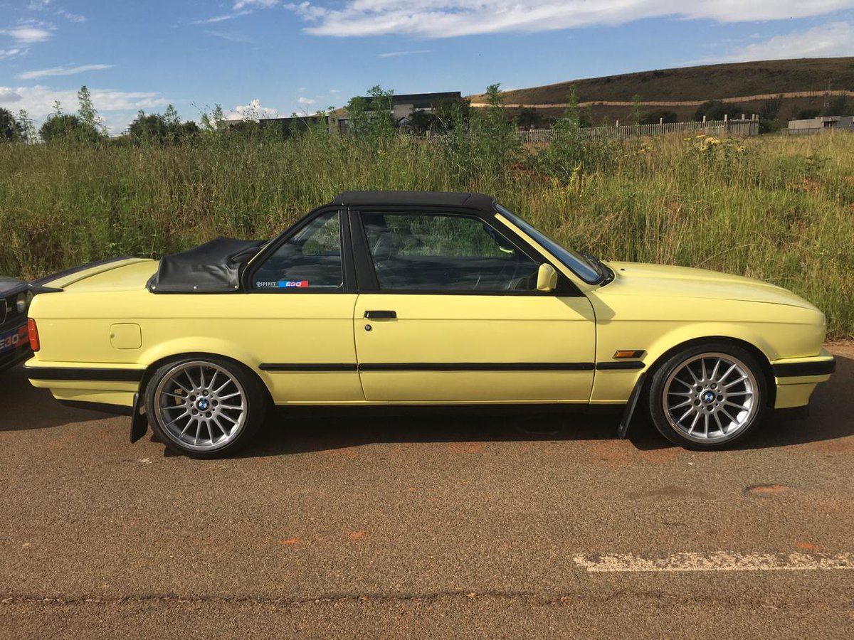 StrictlybmP's tweet photo. Eina Mama ii π₯π₯π₯
π @cassoo_ur_baby
@sa_boxisbest
#bmw #bmwclassic #e30 #318i #320i #323i #325i #325ix #m10 #m40 #m20 #m30 #m50 #m52 #m60 #m62 #alpina #bbs #e30coupe #e30convertible #e30Cabriolet #e30touring #e30sedan #bmwe30 #bmwpremiumselection #e30obsession #strictlybm https://t.co/zmuys80owy