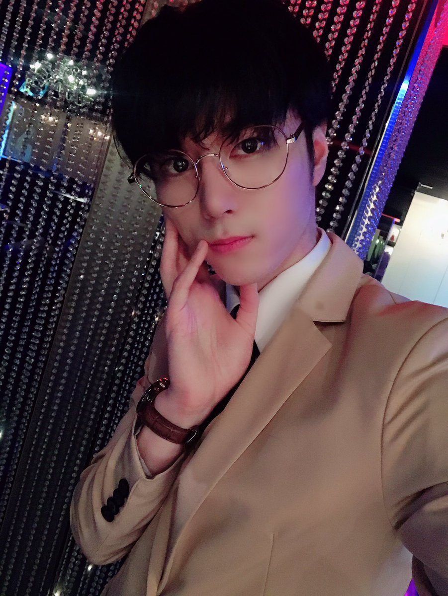 Han_Jun_Gi's tweet photo. #大阪ホスト #韓国人ホスト #大阪韓国人 #ミナミホスト #BTS   #SEVENTEENで妄想 

毎日 抱きしめたい https://t.co/axTeyIMsRO