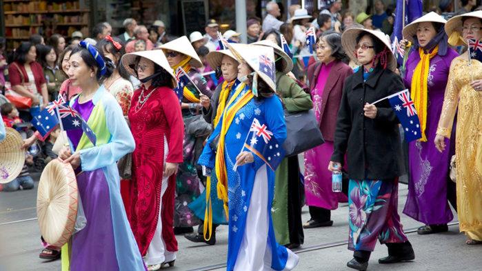 ABCEducationAU's tweet photo. Harmony Week is 15–21 March this year. It’s about inclusiveness, respect and a sense of belonging for everyone. Here are our top 5 resources to help you and your class celebrate cultural #diversity! https://t.co/0IWzbzjF8k #HarmonyWeek2020 #culturalawareness https://t.co/rdUnXIjelh