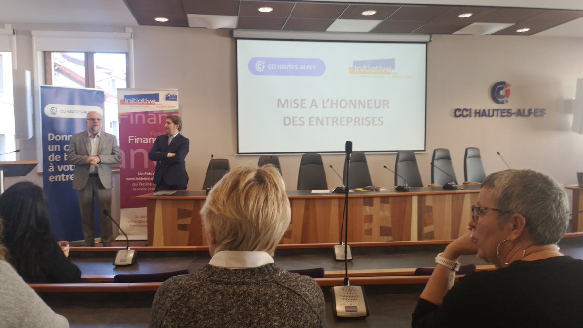 dacobonini's tweet photo. Remise des chèques aux porteurs de projets des Hautes Alpes 🏔️💼 @ccifrance #initiativesudhautesalpes
Le @CA_alp_prov est présent 💪 https://t.co/j4IQas1jqt
