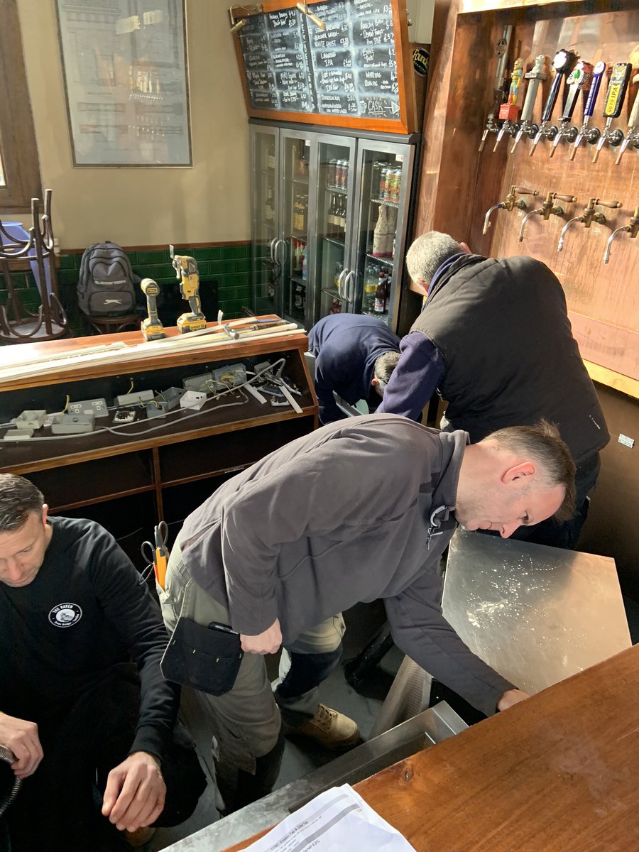 eustontap's tweet photo. Bang... new bar going in this morning. Donโt worry the East Lodge open from 12pm and both beer gardens are open as normal. #springclean2020 https://t.co/aV1MDc6zmq